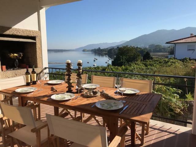 Trajadinha - Swedish House Villa Caminha Buitenkant foto